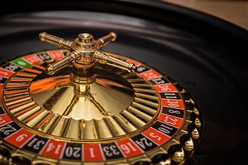 From April 18th to 25th Mr Smith Casino is Running a Spring Live Casino Cash Chase